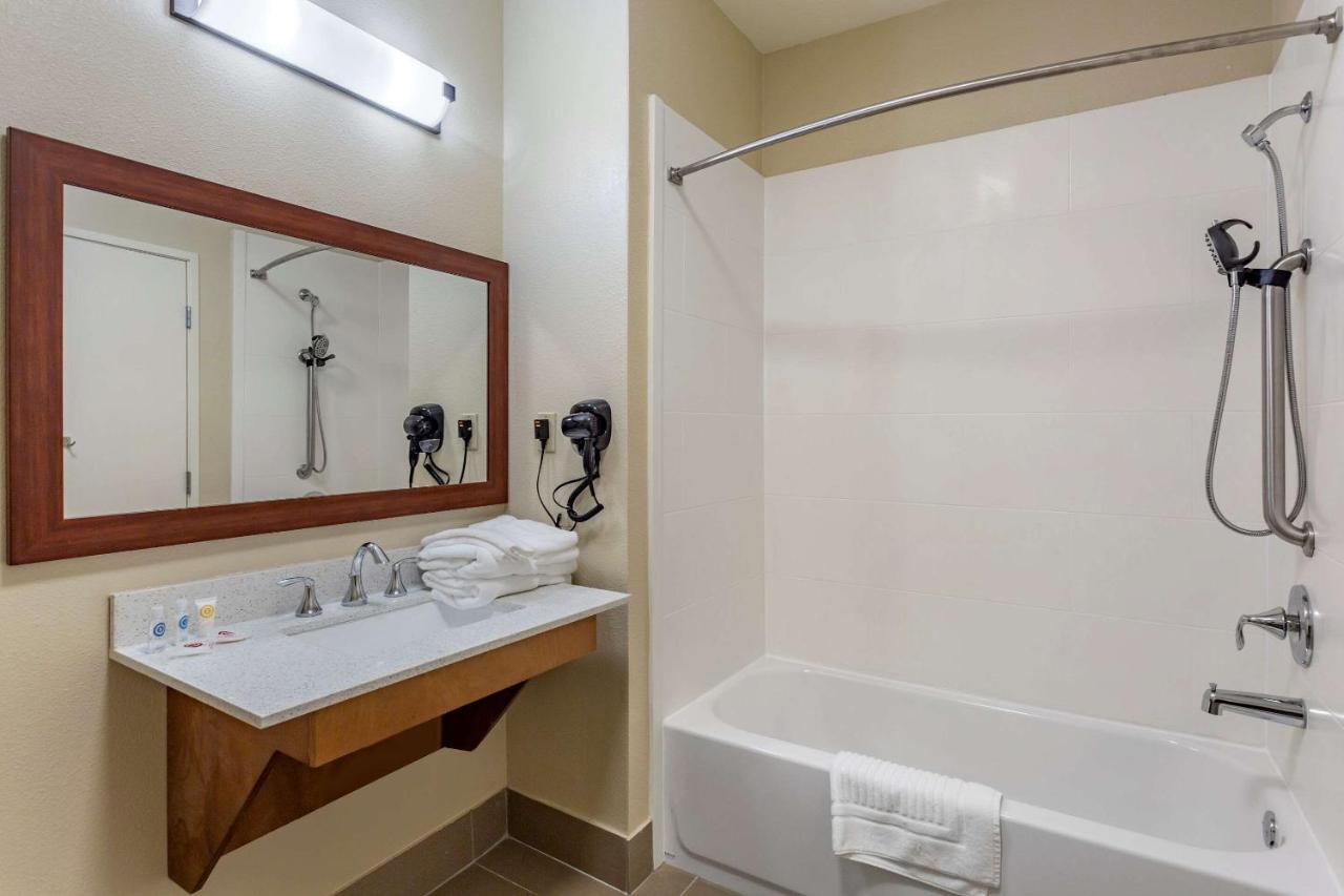 Comfort Suites Мемфис Екстериор снимка